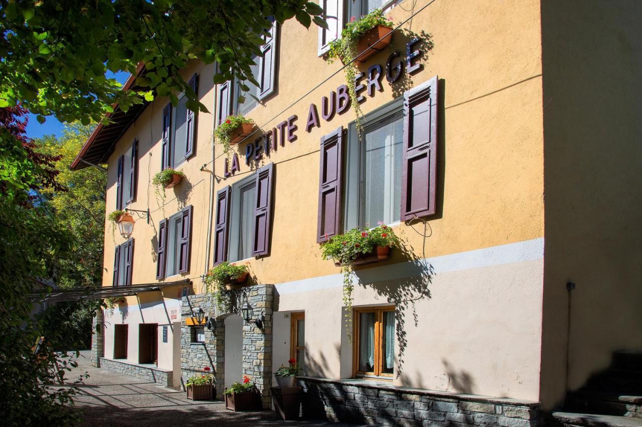 Hotel Restaurant "La Petite Auberge" Bourg-Saint-Maurice Exterior photo